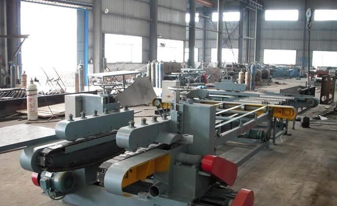 36-48 foot adjustable automatic edge saw