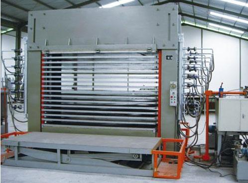 What kinds of plywood hot press and precautions