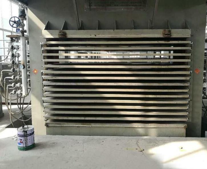 Specification for use of plywood machinery and equipment and emergency measures
