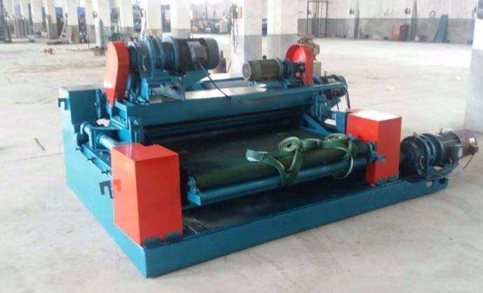 Correct maintenance of NC card free rotary cutting machine
