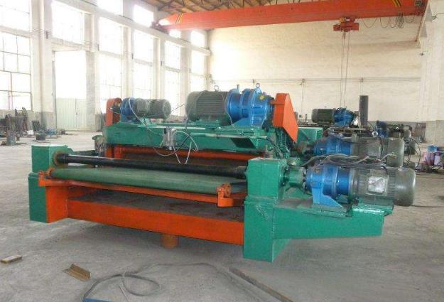 What to pay attention to when using veneer peeling machine