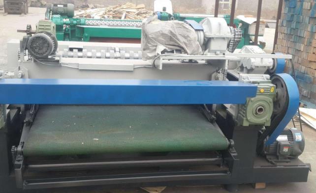 ay attention to the principles to be followed when using the veneer peeling machine