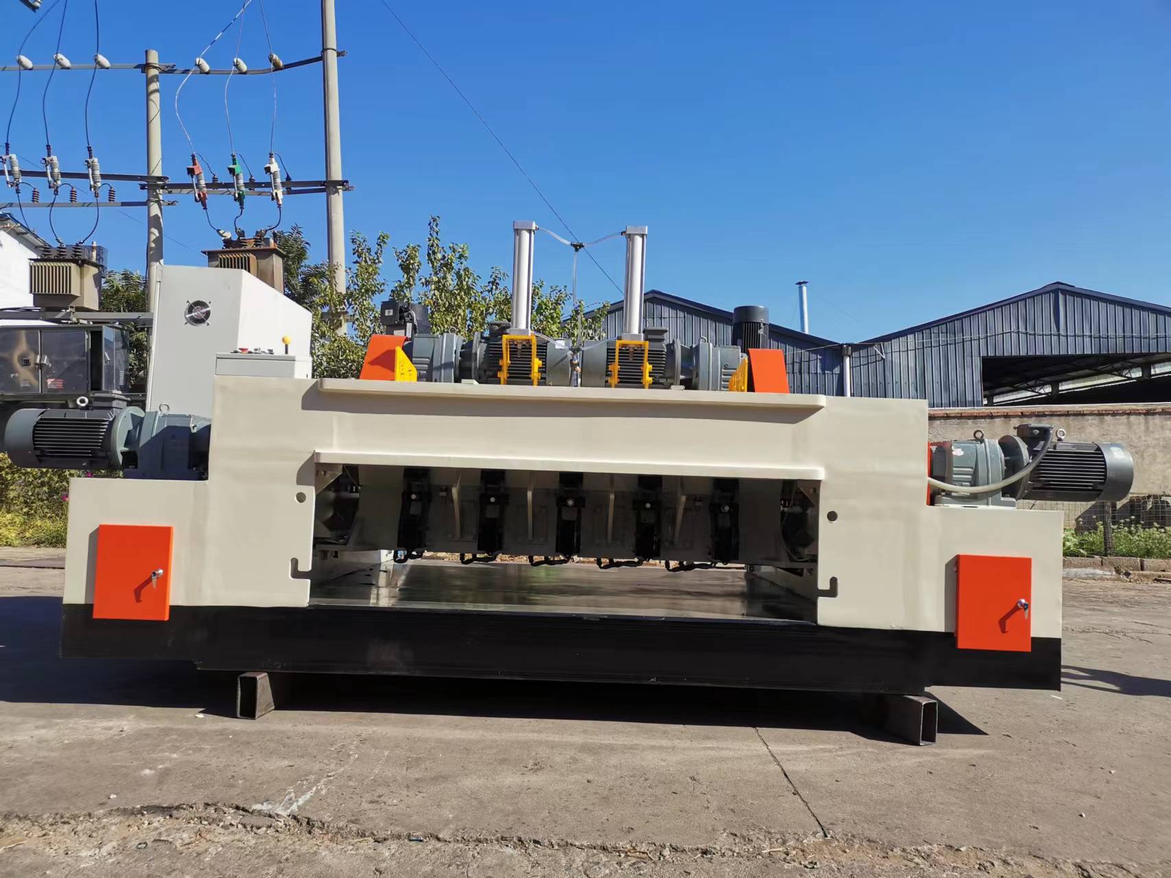 Which is the best manufacturer of rotary cutting machine woodworking machinery?